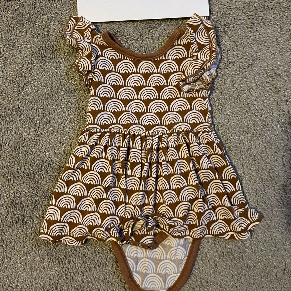 Little sleepies twirl bodysuit